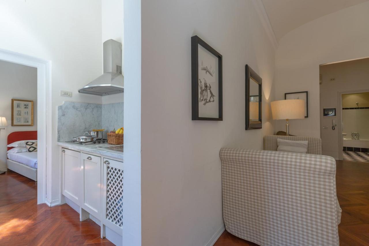 Big Apartment A Stone'S Throw From The Duomo Florence Luaran gambar