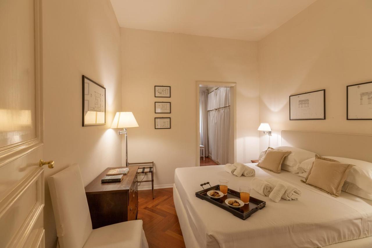 Big Apartment A Stone'S Throw From The Duomo Florence Luaran gambar